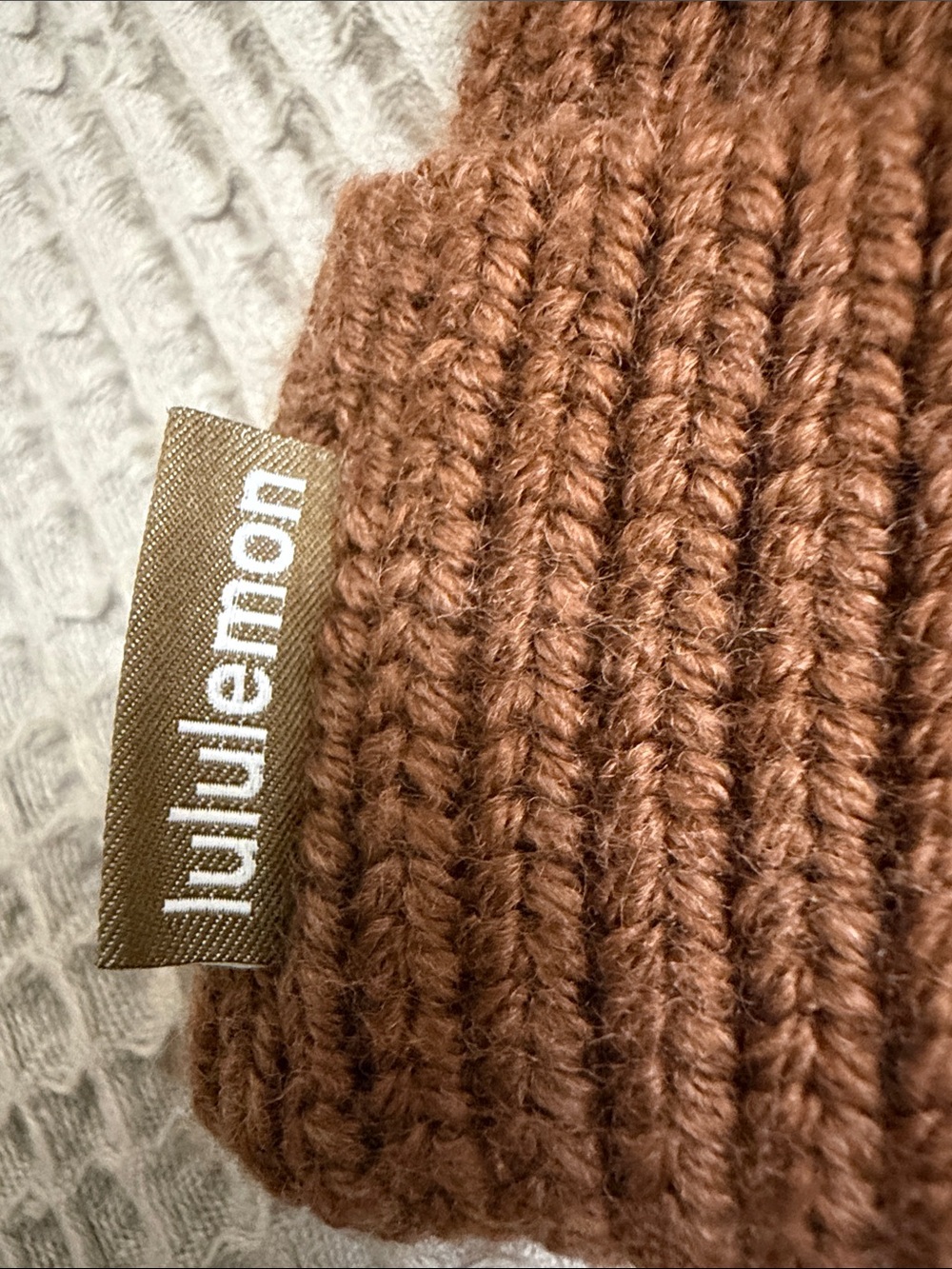 NWOT New Lululemon Hat Close-Fit Cotton-Blend Ribbed Knit Beanie - Picture 4 of 4